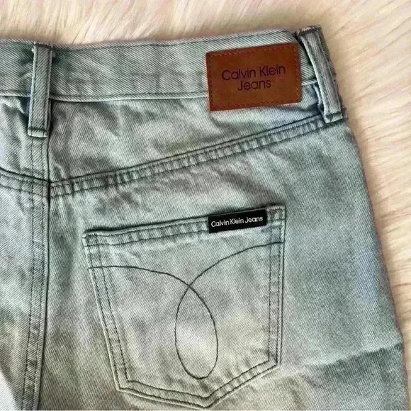 CK Jeans Calvin Klein Light Wash Denim Shorts 4 - Picture 4 of 7